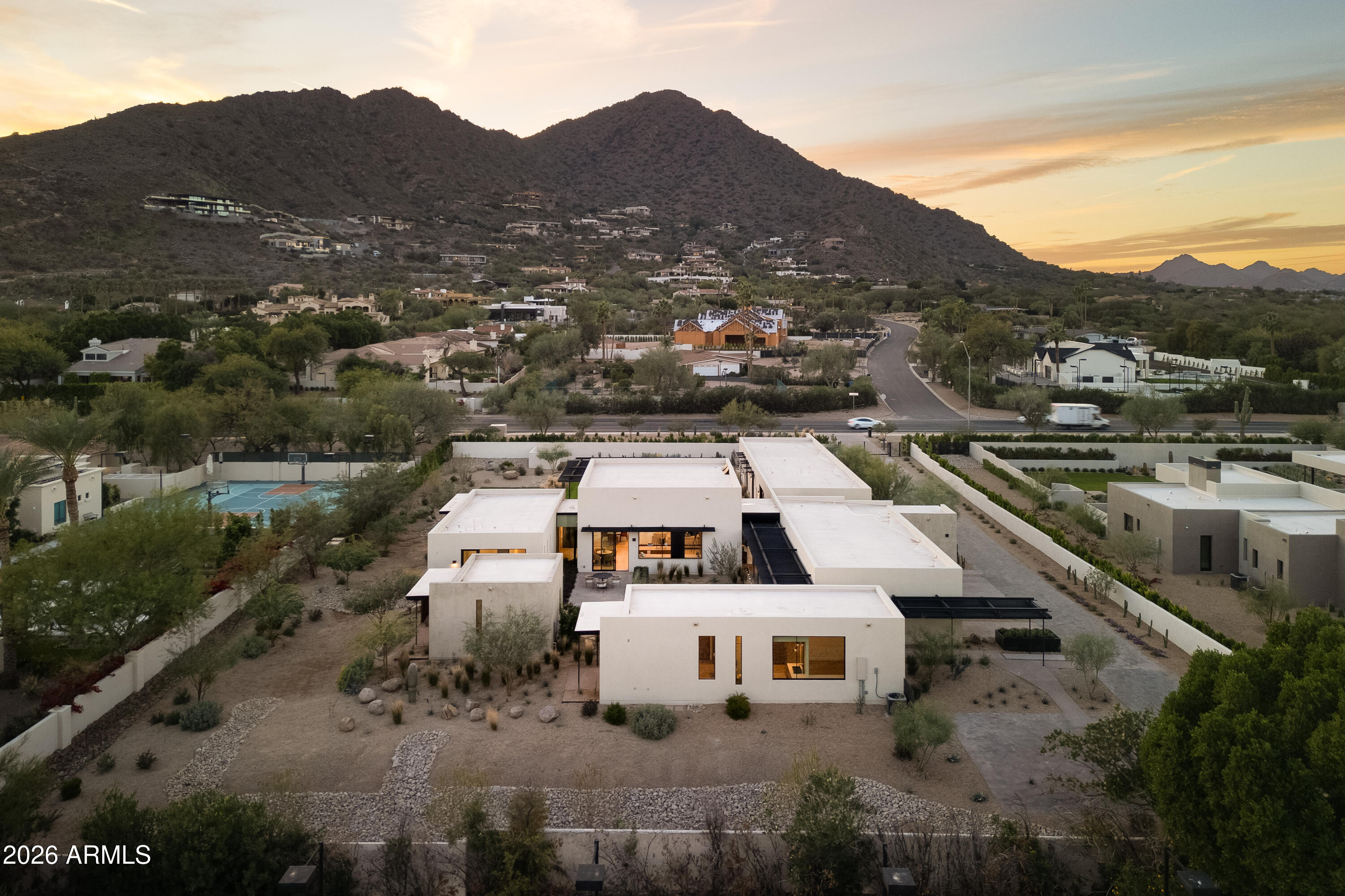 5287 N INVERGORDON Road