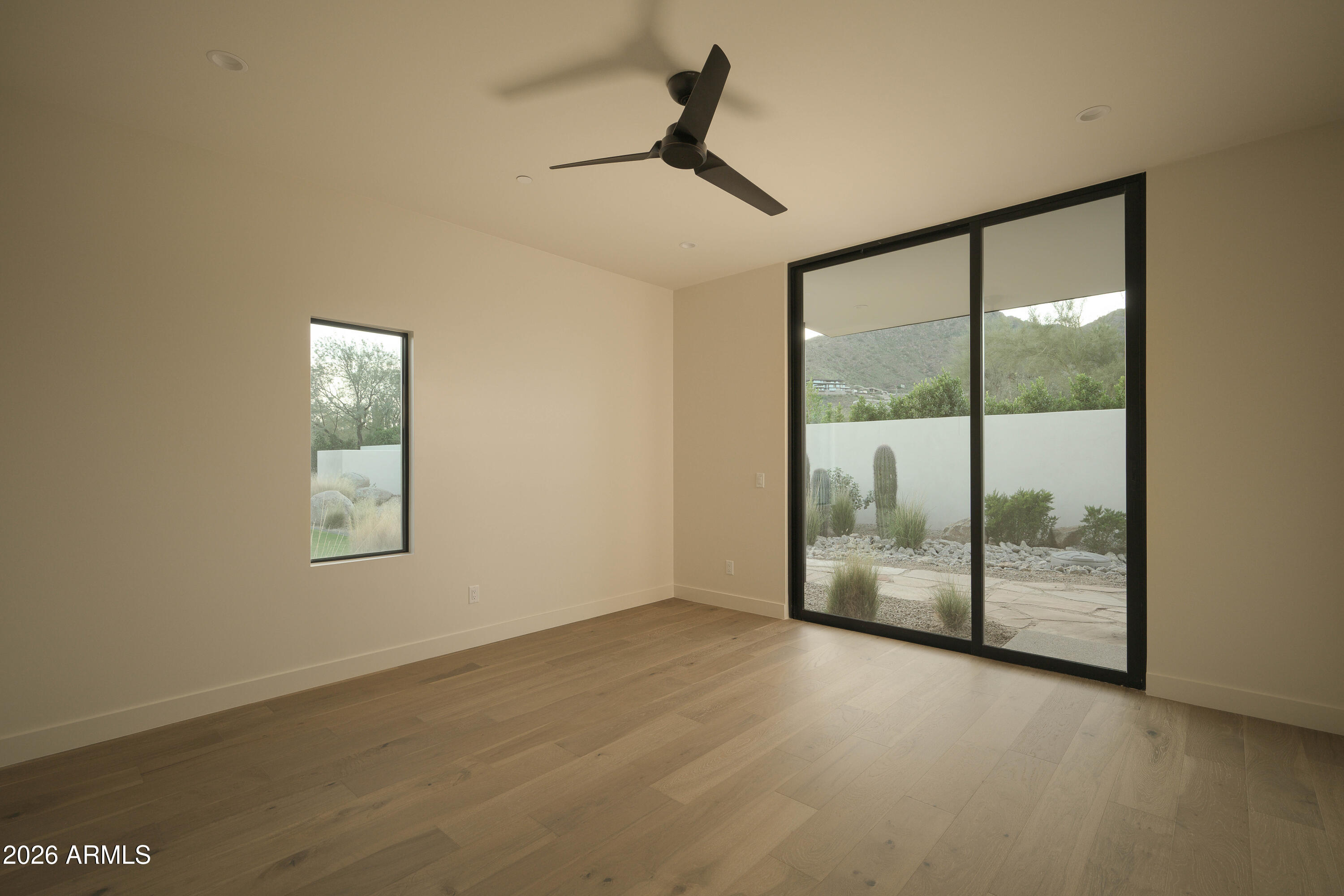 5287 N INVERGORDON Road