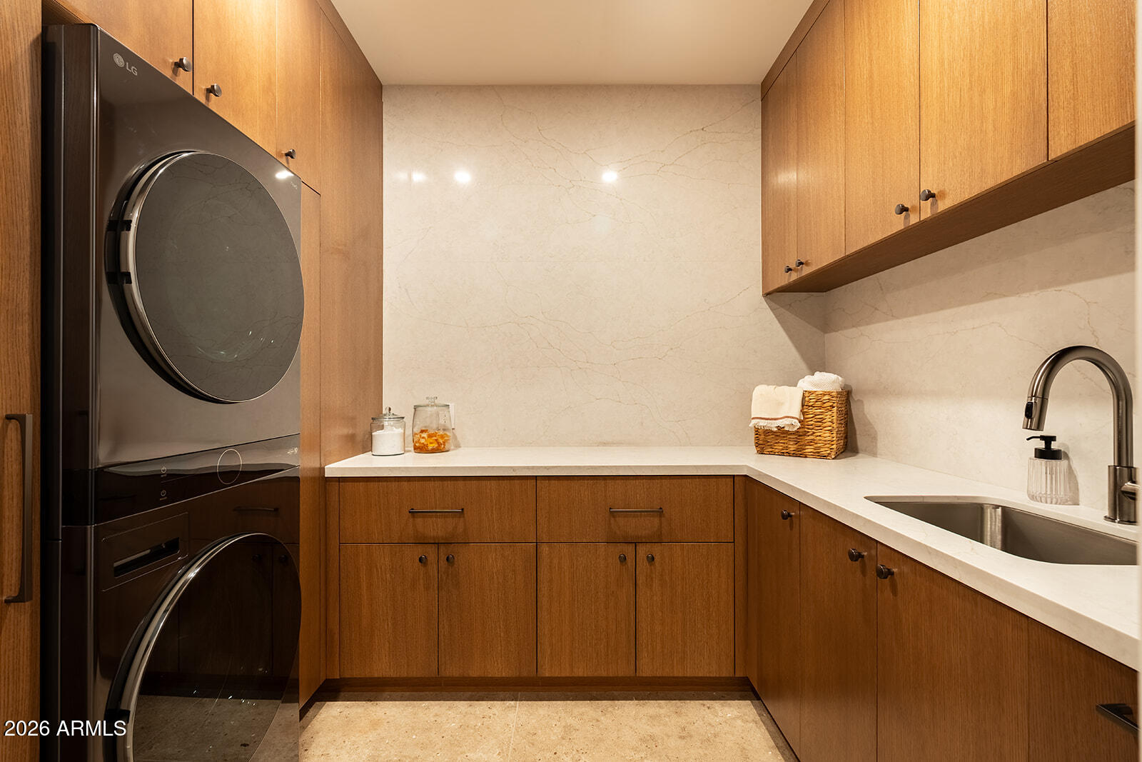 7017 E ORANGE BLOSSOM Lane