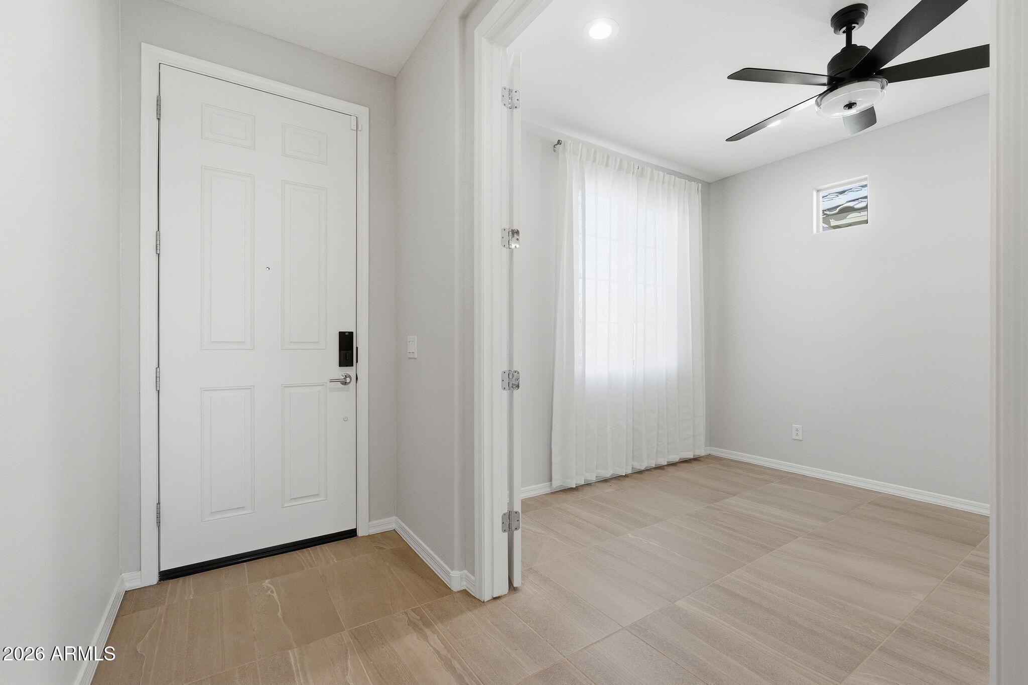 1536 W FLINTLOCK Drive