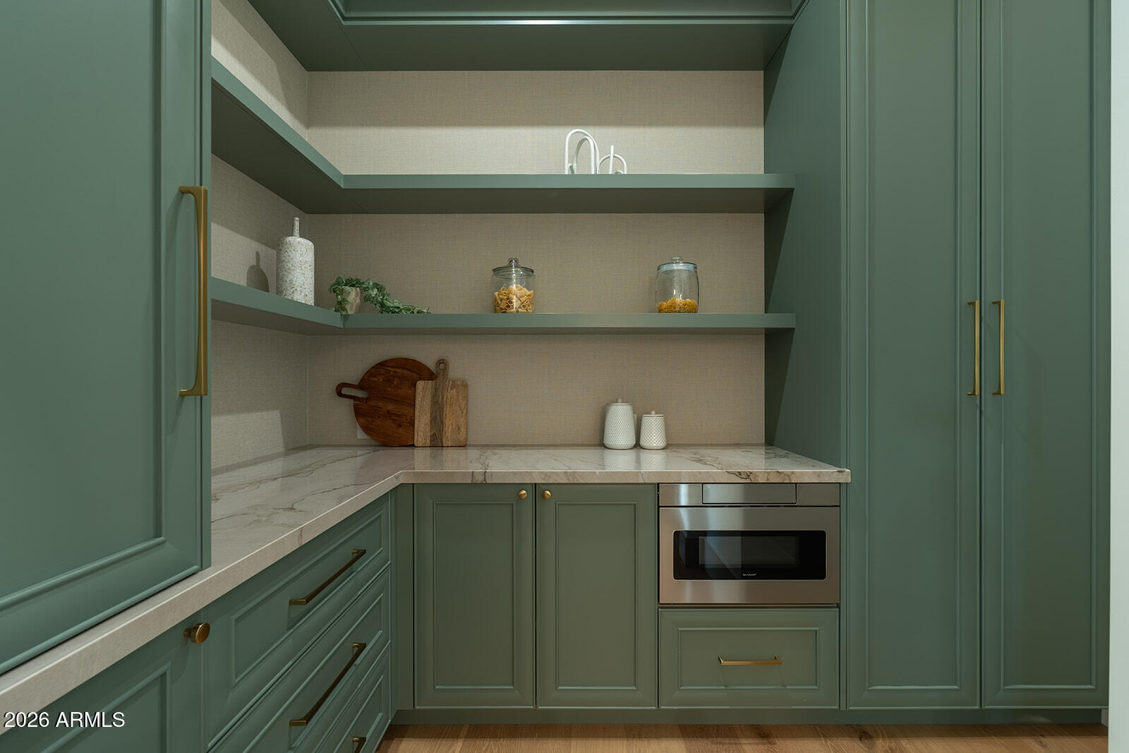 22012 N LOS CABALLOS Drive