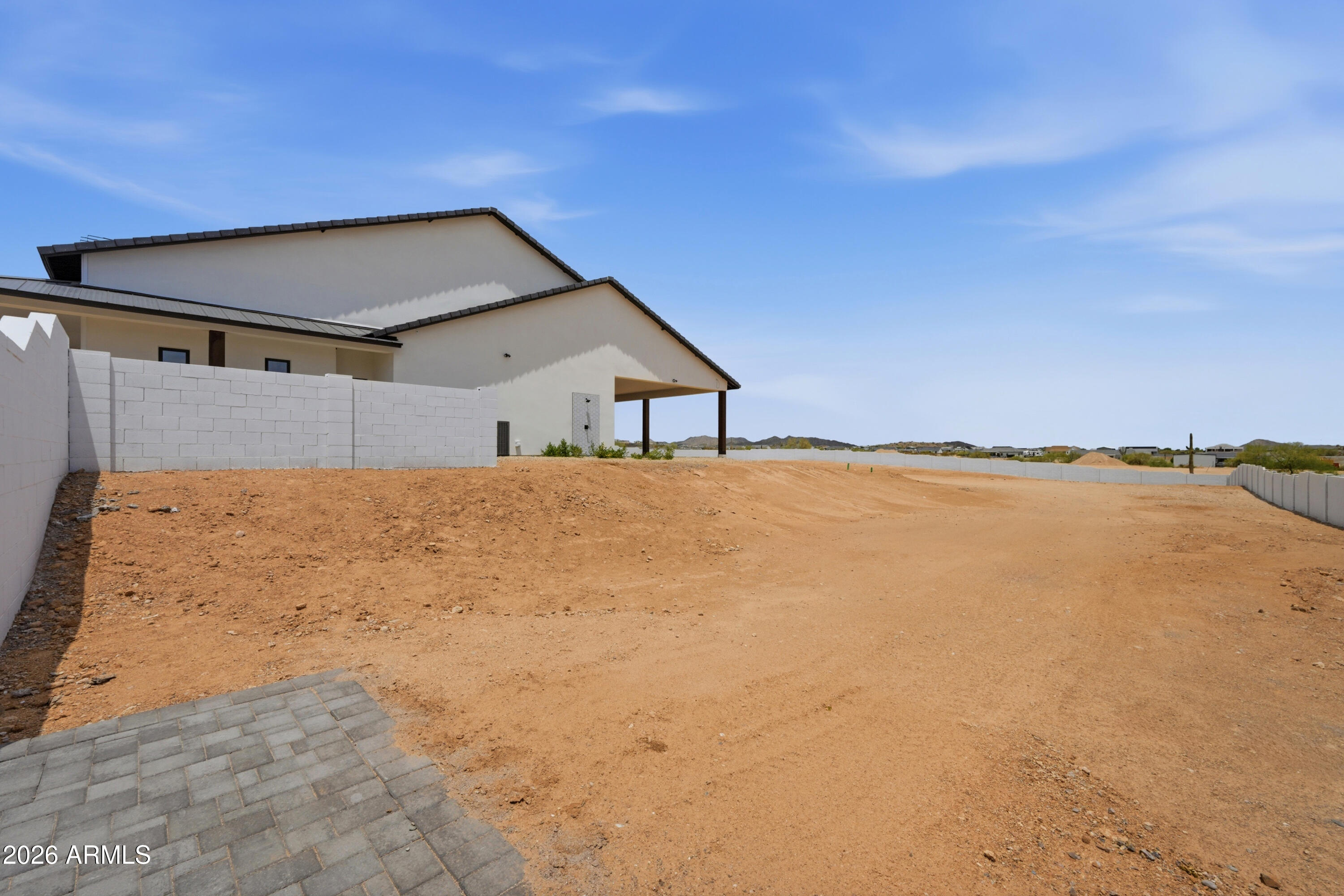 1764 W LUCKY Lane