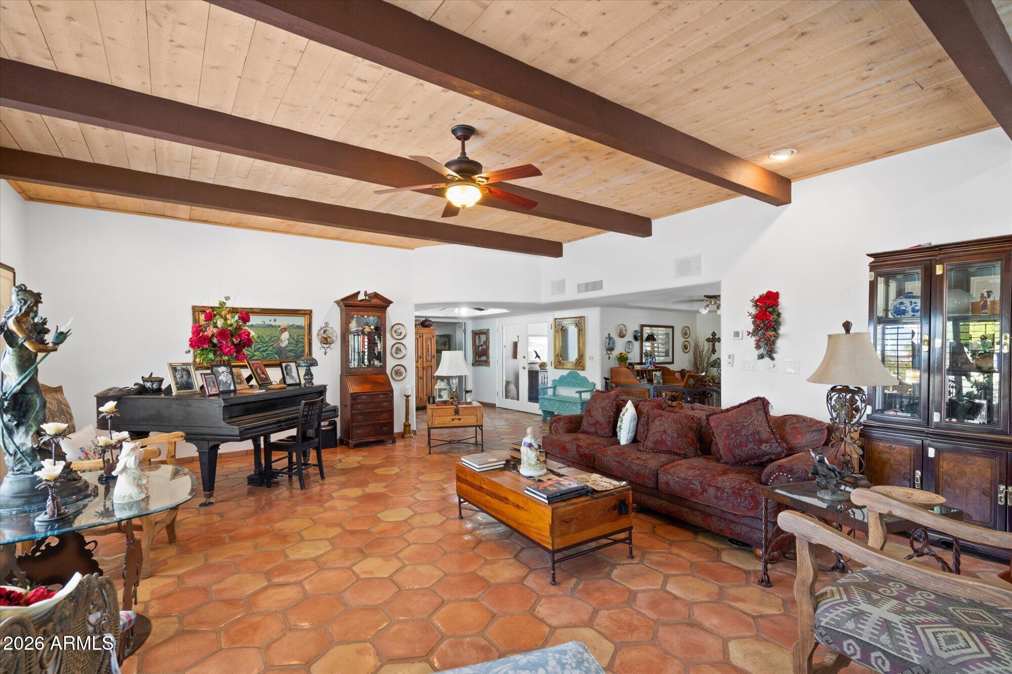 8532 E LOS GATOS Drive