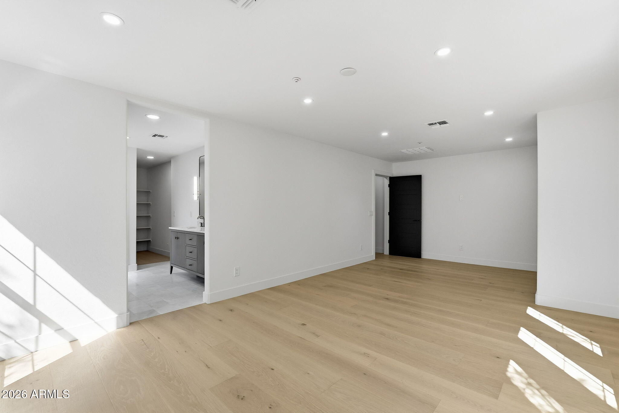 2974 E CAMELLIA Drive