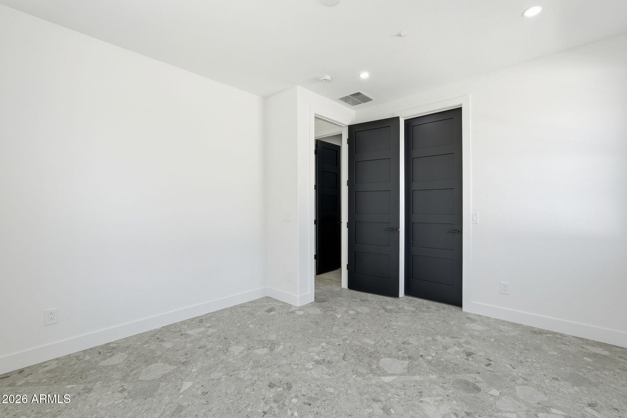 2974 E CAMELLIA Drive