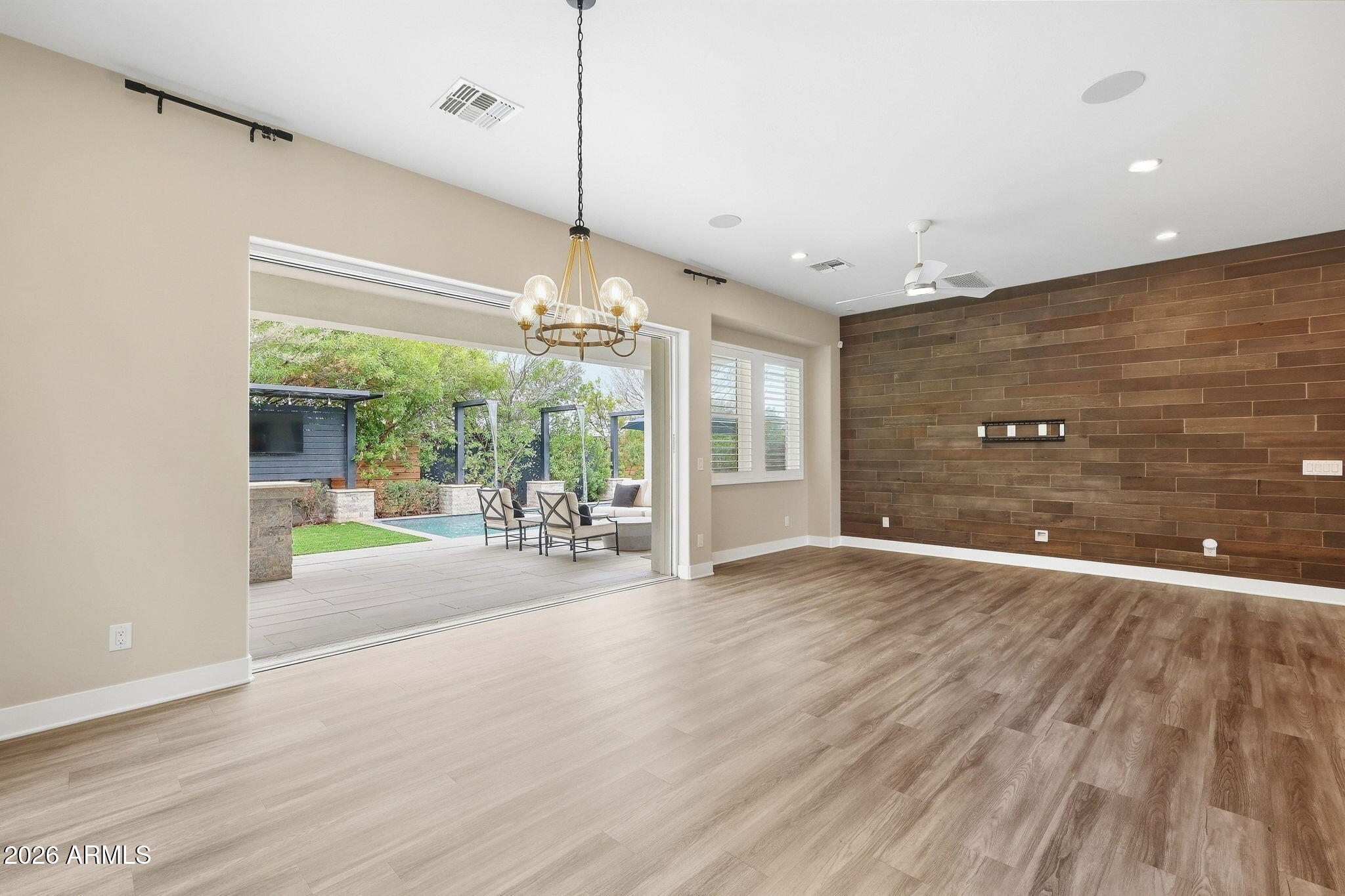 22781 E VIA DEL SOL