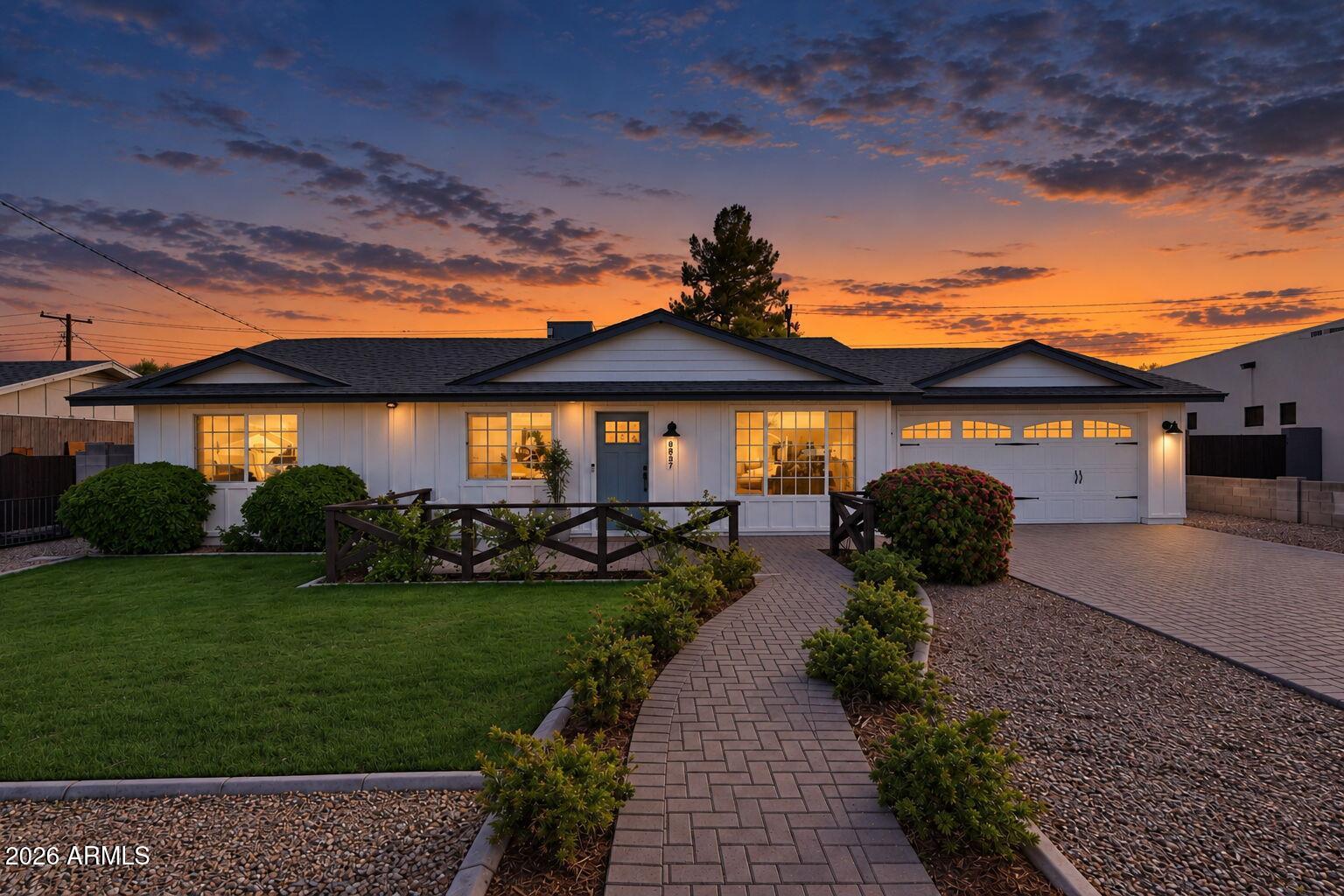 8537 E AVALON Drive