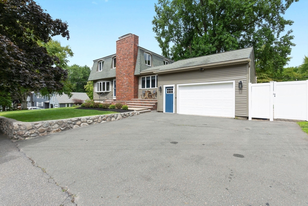 1 Lobao Drive