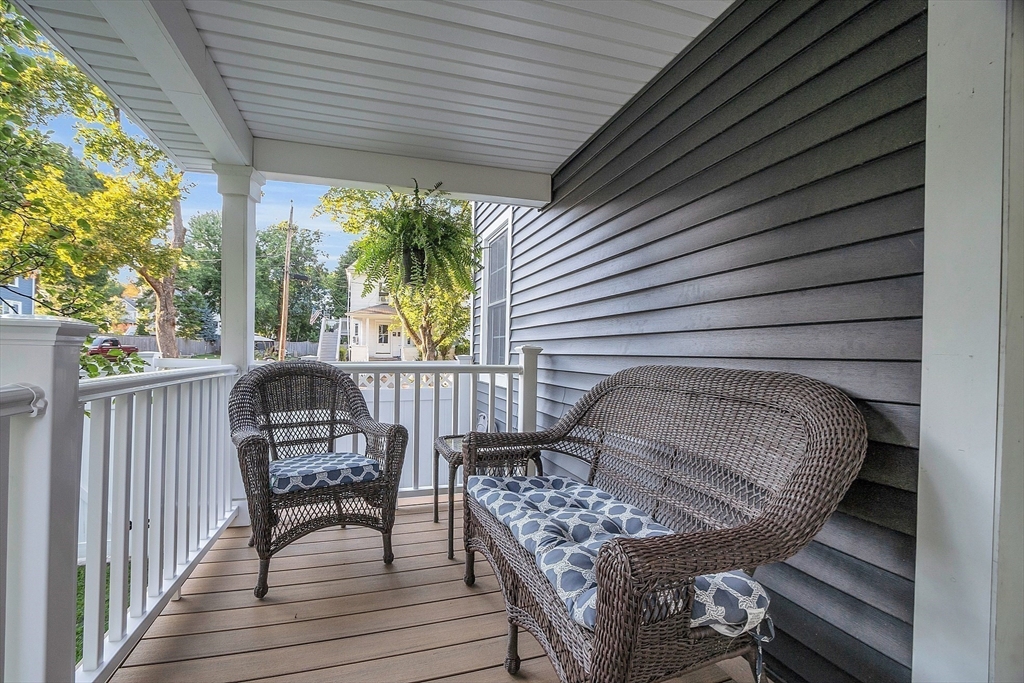 15 Glen Road
