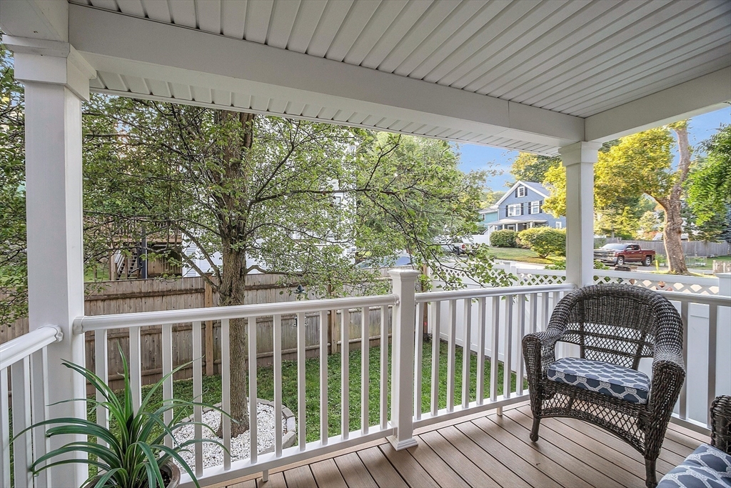 15 Glen Road