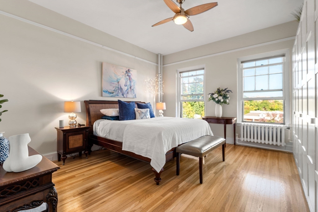 354 N Main St # 205