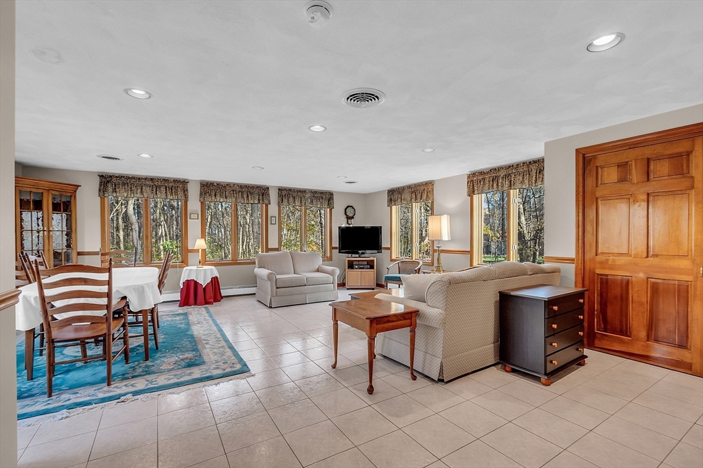 449 Middlesex Avenue