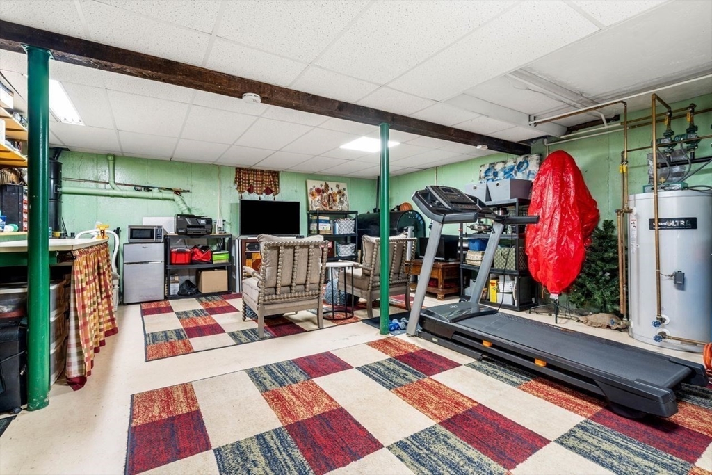 6 Ridge Hill Way