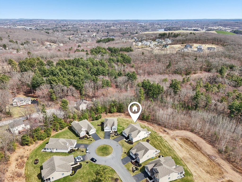 11 Sierra Ct # 10