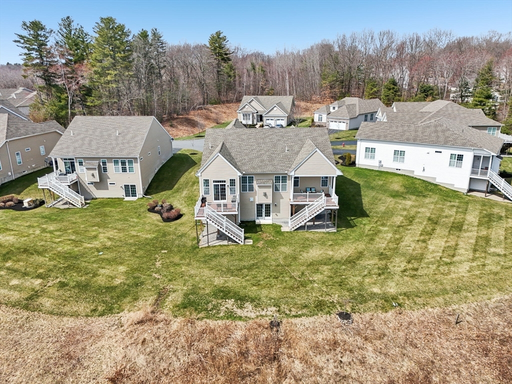 11 Sierra Ct # 10