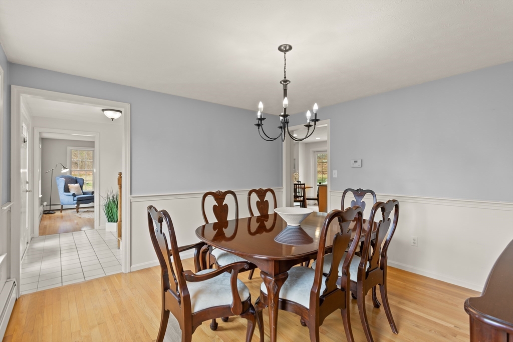 4 Ledgewood Dr