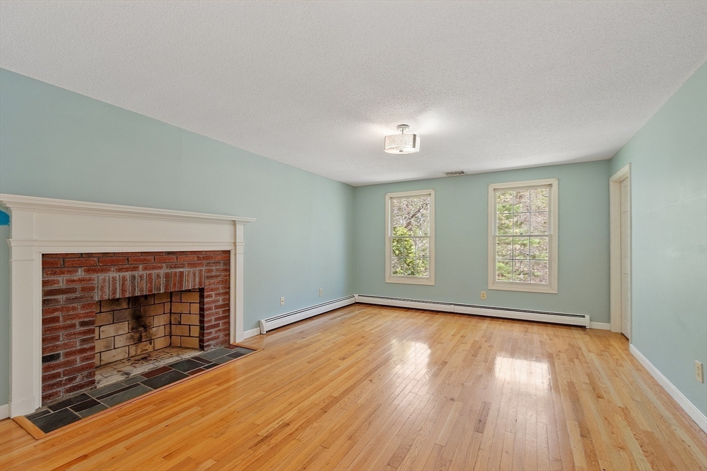 3 Ellsworth Road