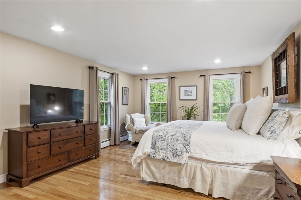 5 Wedgewood Drive
