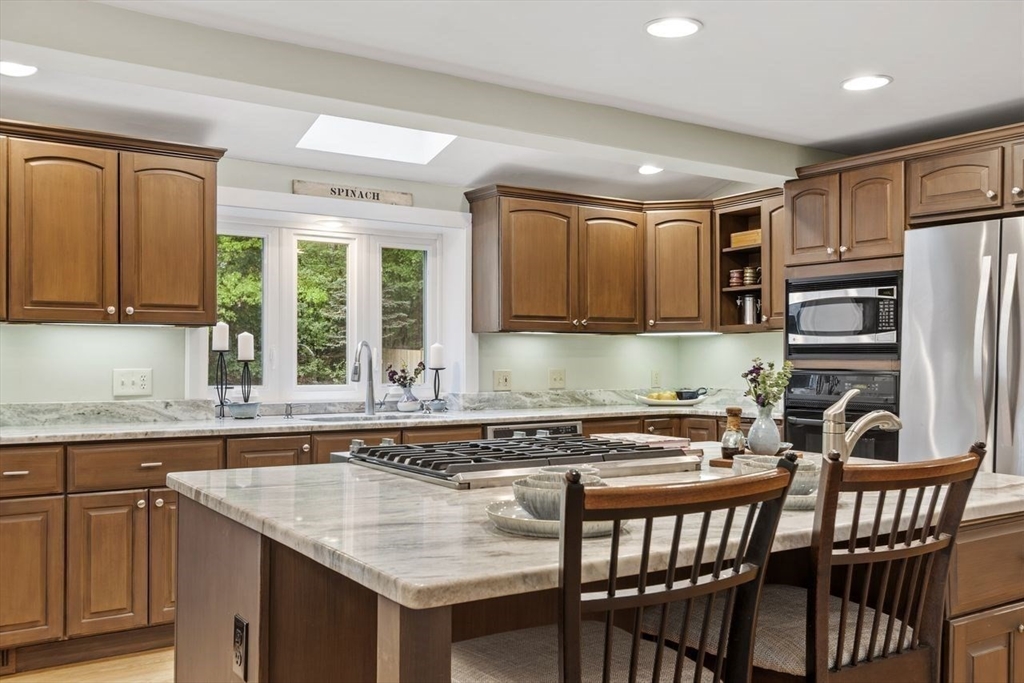 5 Wedgewood Drive