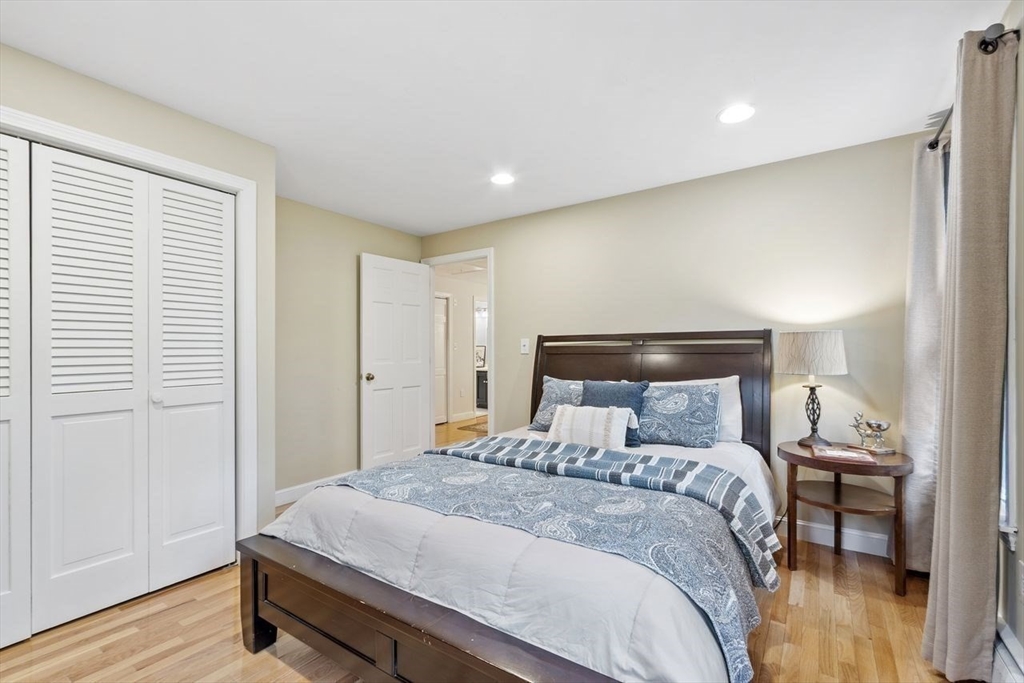 5 Wedgewood Drive