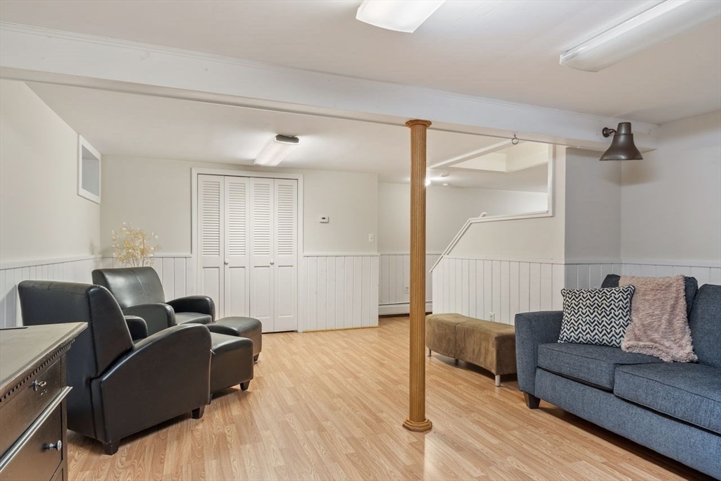 5 Wedgewood Drive