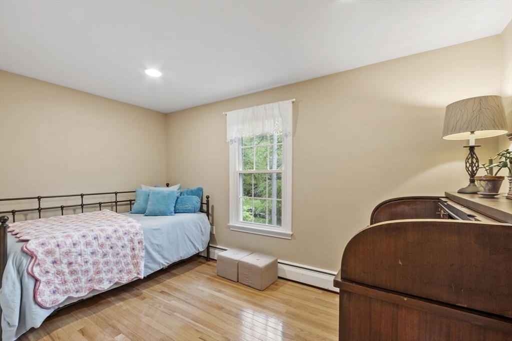 5 Wedgewood Drive