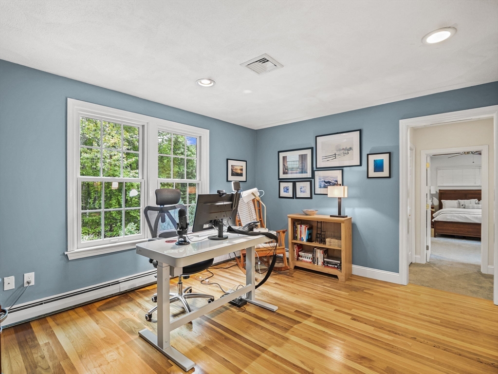 6 Sugarbush Lane