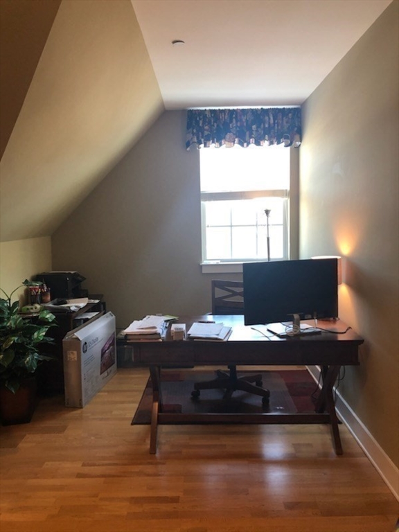 1 Powder Mill Square # 408