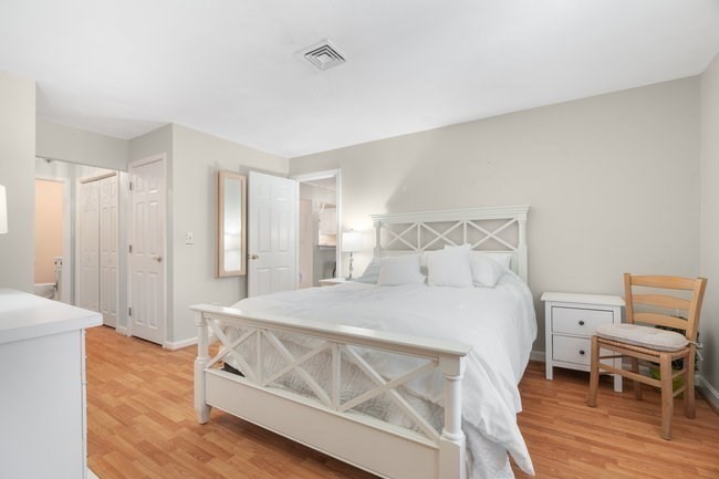24 South Street # 38