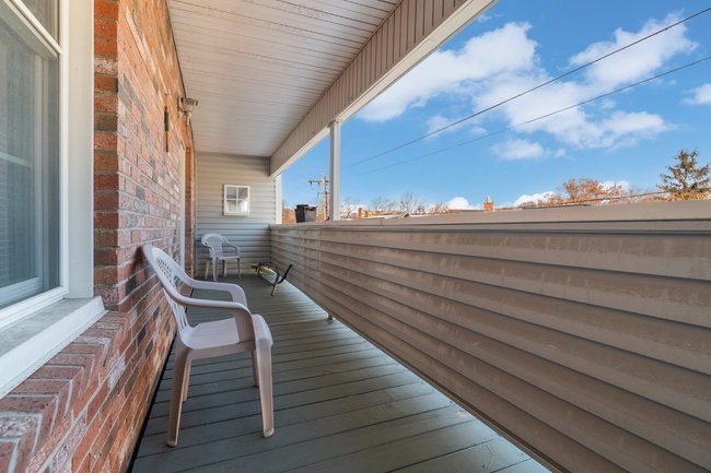 24 South Street # 38