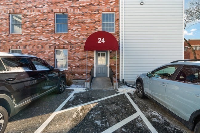 24 South Street # 38