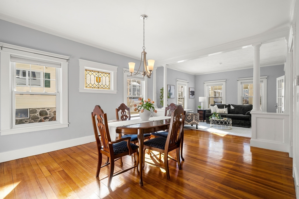 42 Pentucket Ave