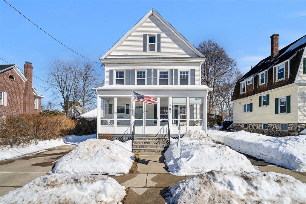 42 Pentucket Ave