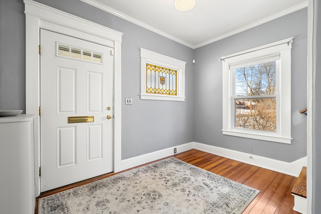 42 Pentucket Ave
