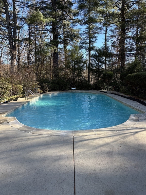 53 Woodcrest Road