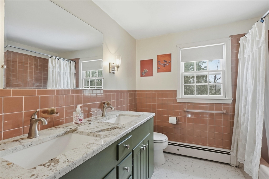 53 Woodcrest Road