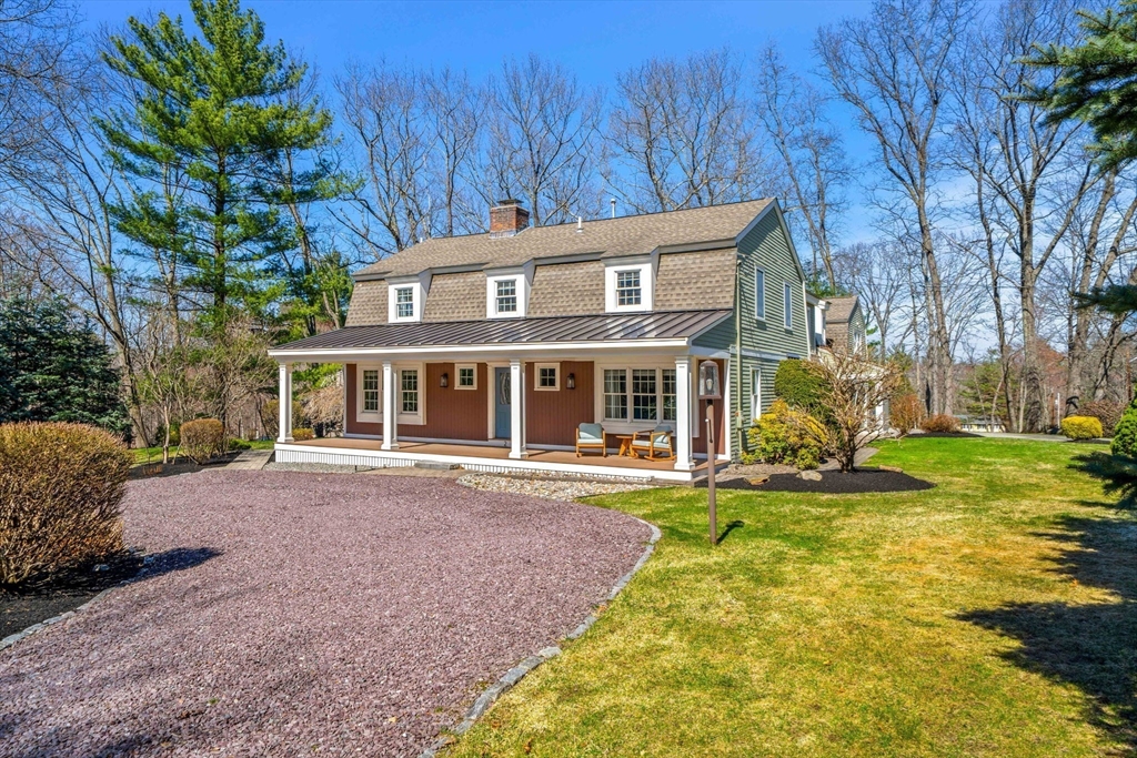 2 Deerberry Lane