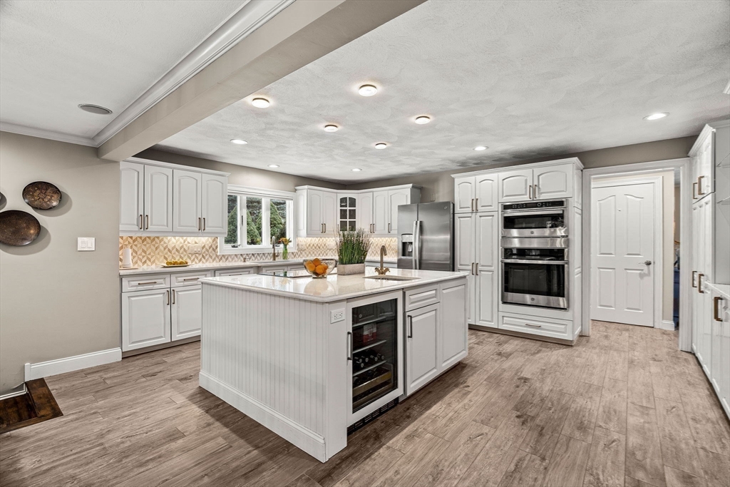 2 Deerberry Lane