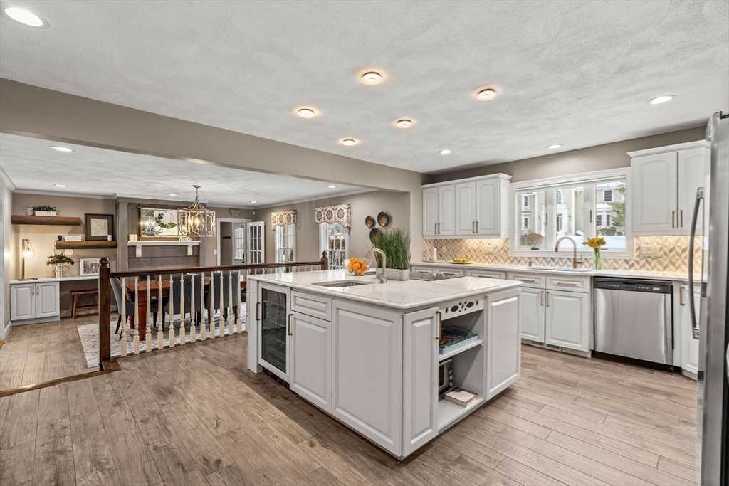 2 Deerberry Lane