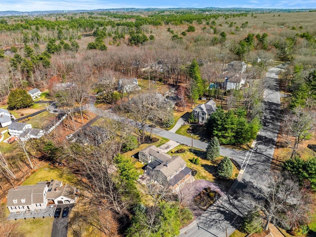 2 Deerberry Lane