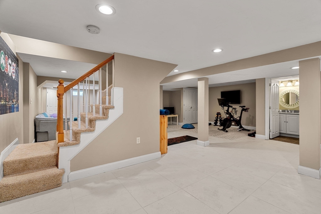 2 Deerberry Lane