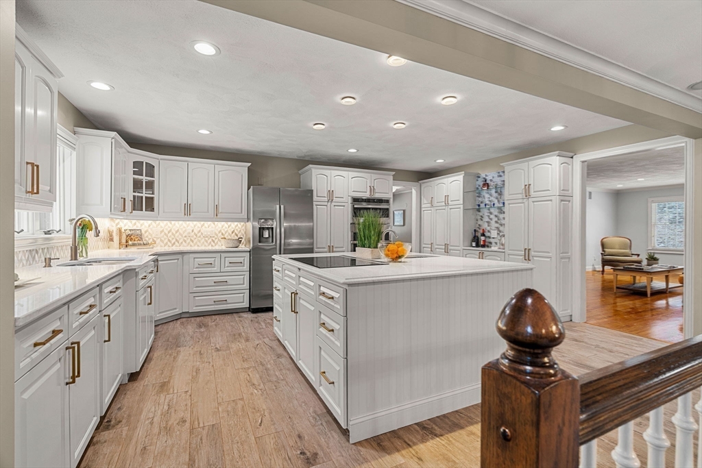 2 Deerberry Lane