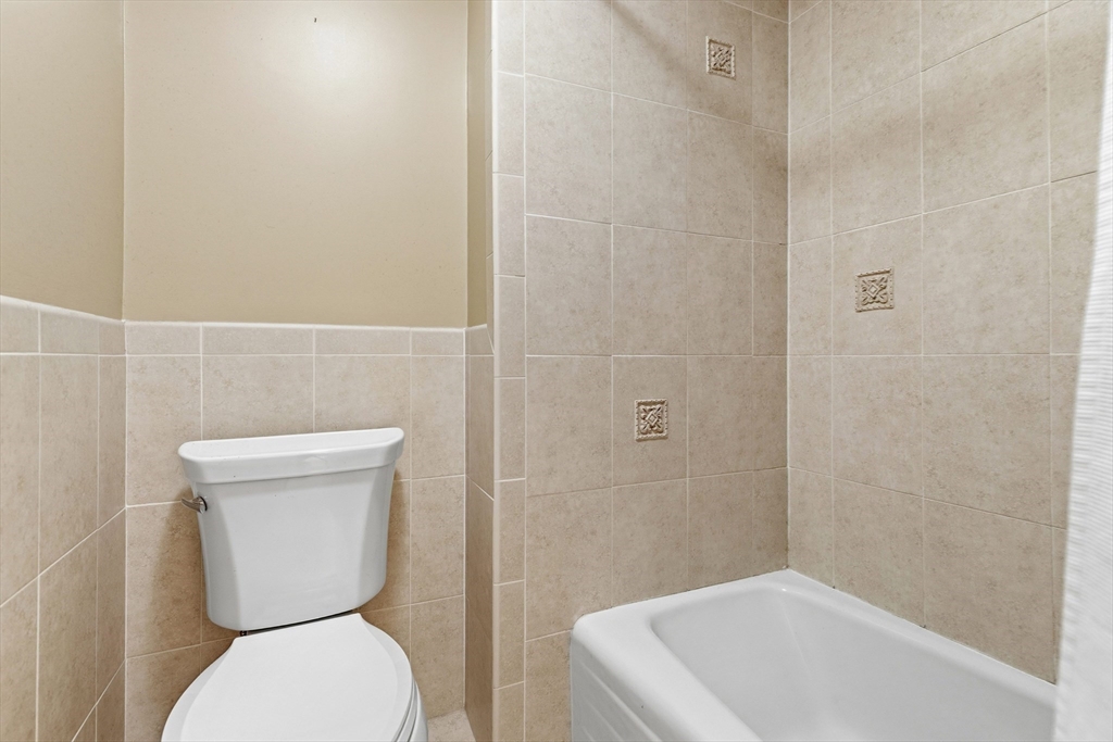 5 Niblick Way # 5