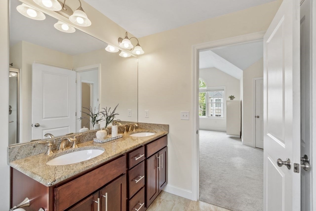 5 Cheshire Lane # 5
