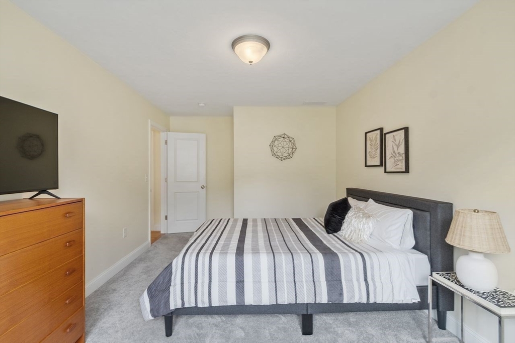 5 Cheshire Lane # 5