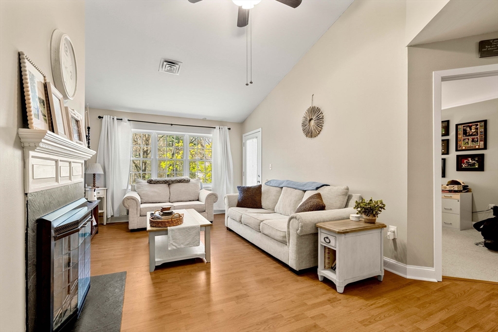 400 Brookside Dr Unit: E