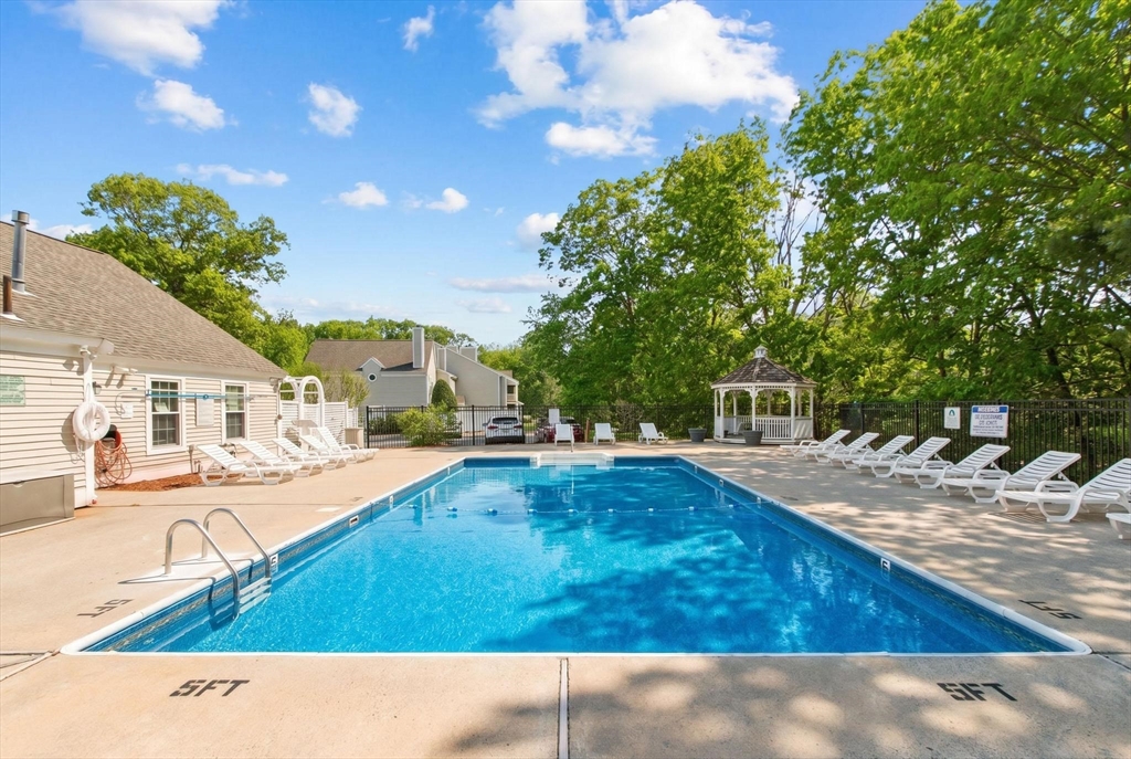400 Brookside Dr Unit: E