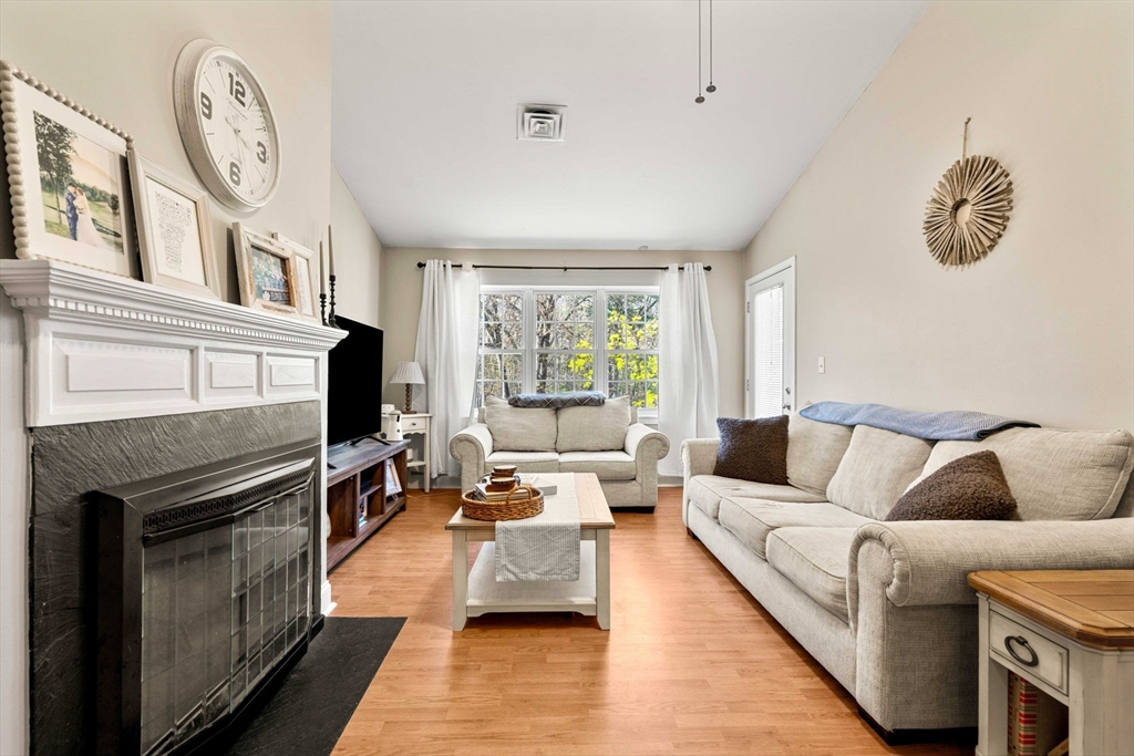 400 Brookside Dr Unit: E