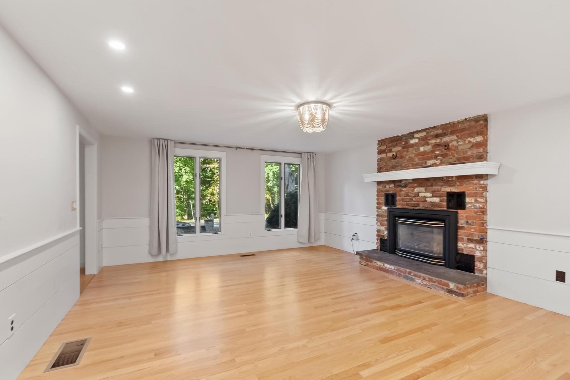 4 Wellington Circle