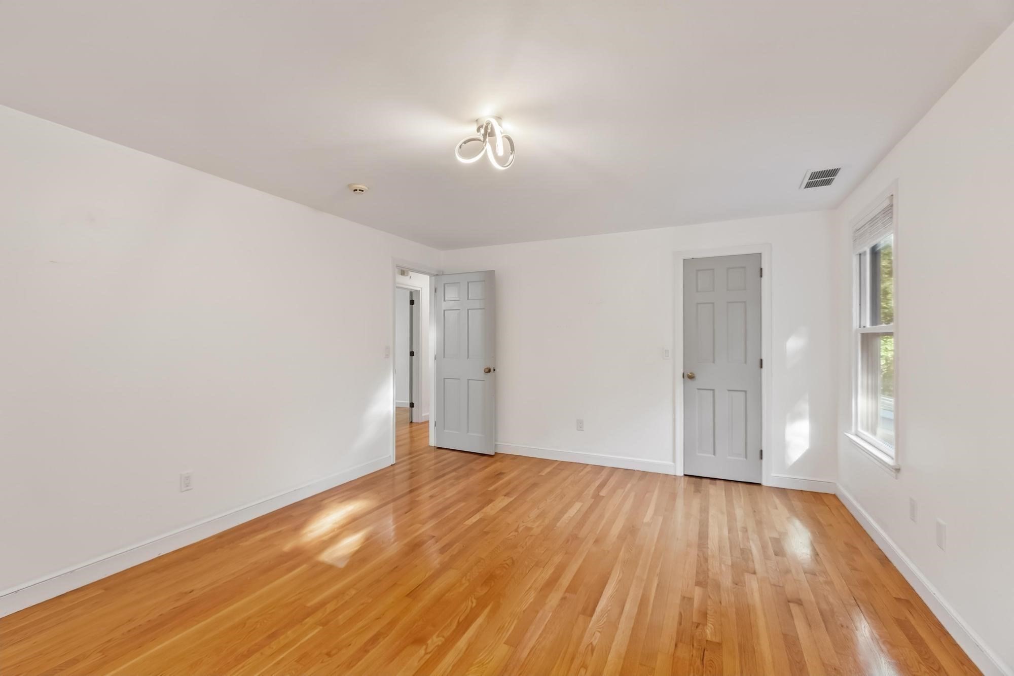 4 Wellington Circle